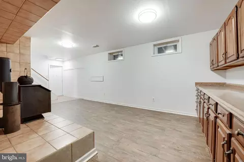 Entry Way - 10001 Silver Fox Trl, Manassas, VA 20111 photo 7 of 7