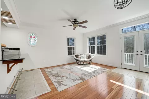 Living - 10001 Silver Fox Trl, Manassas, VA 20111 photo 5 of 6