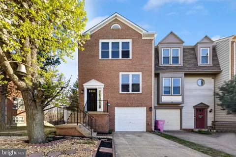 7312 Saint Johns Ct, Manassas, VA 20109