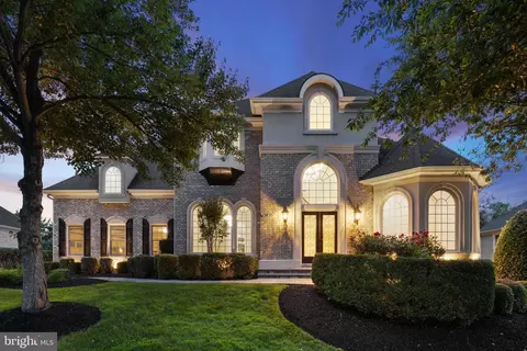 15855 Spyglass Hill Loop, Gainesville, VA 20155