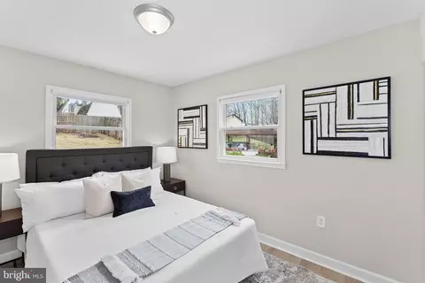 Bedroom - 19005 Red Oak Ln, Triangle, VA 22172 photo 1 of 5