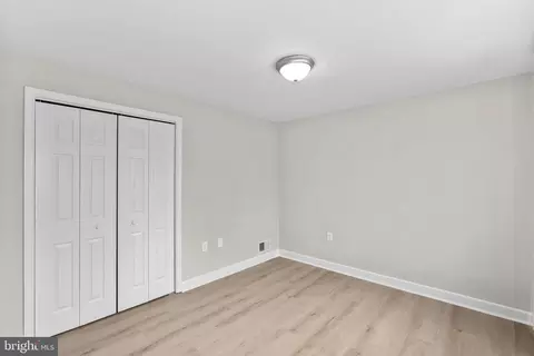 Other - 19005 Red Oak Ln, Triangle, VA 22172 photo 5 of 14