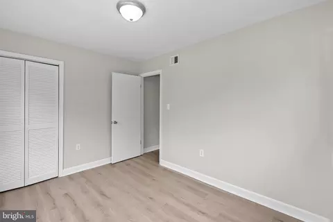 Other - 19005 Red Oak Ln, Triangle, VA 22172 photo 8 of 14