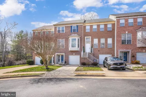 11767 Gascony Pl, Woodbridge, VA 22192