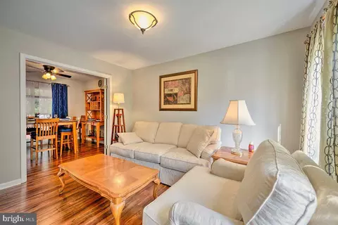3273 Mountain Laurel Loop, Dumfries, VA 22026 photo 5