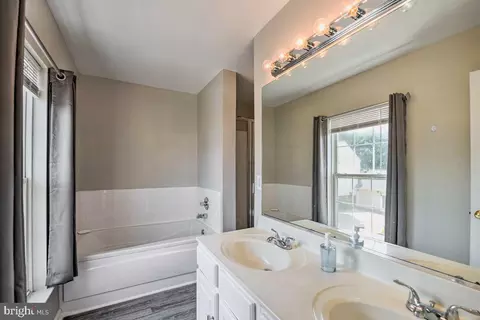 3273 Mountain Laurel Loop, Dumfries, VA 22026 photo 19