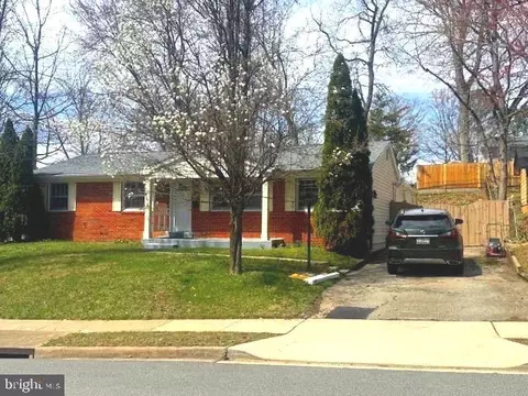 4606 Hamilton Dr, Woodbridge, VA 22193