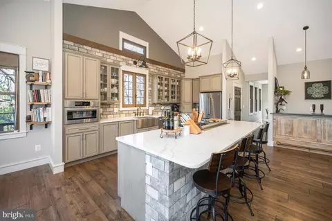 8080 Longtree Rd, Manassas, VA 20112 photo 22