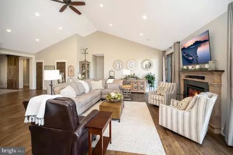 8080 Longtree Rd, Manassas, VA 20112 photo 16