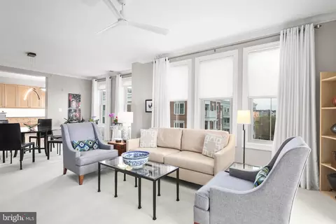 500 Belmont Bay Dr #406, Woodbridge, VA 22191
