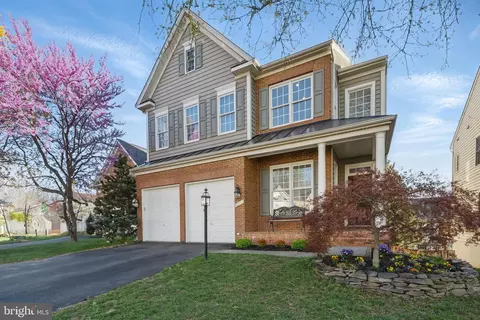 13012 Taverner Loop, Woodbridge, VA 22192