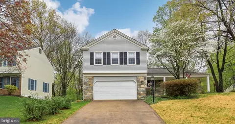 15506 Ridgecrest Dr, Dumfries, VA 22025