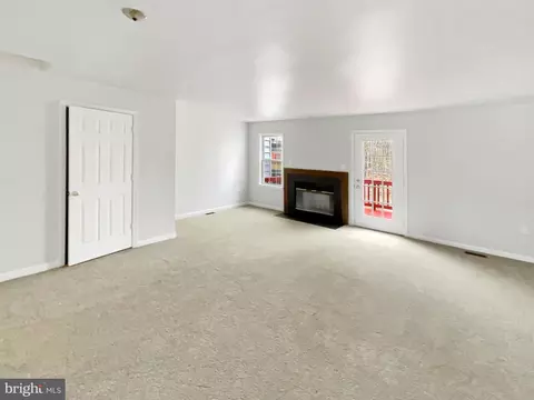 5145 Spring Branch Blvd, Dumfries, VA 22025 photo 18
