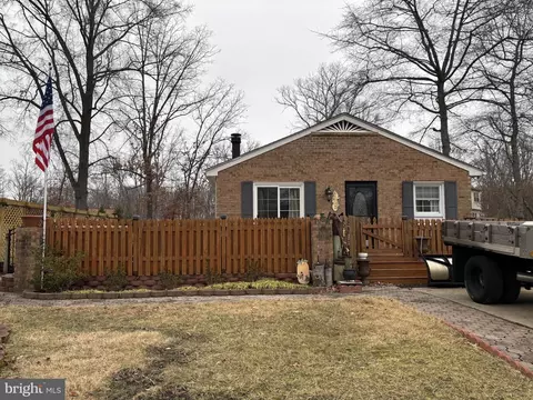 11992 Brice House Ct, Woodbridge, VA 22192