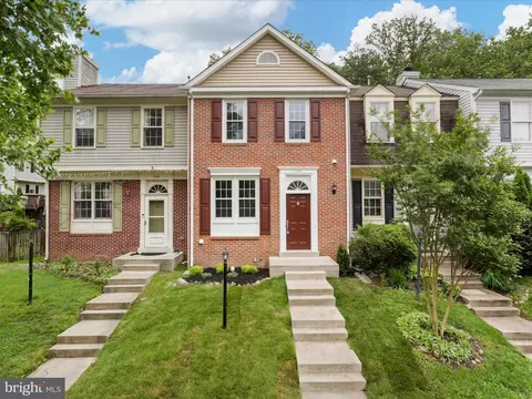 12617 Monarch Ct, Woodbridge, VA 22192