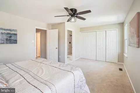 15594 Northgate Dr, Dumfries, VA 22025 photo 13