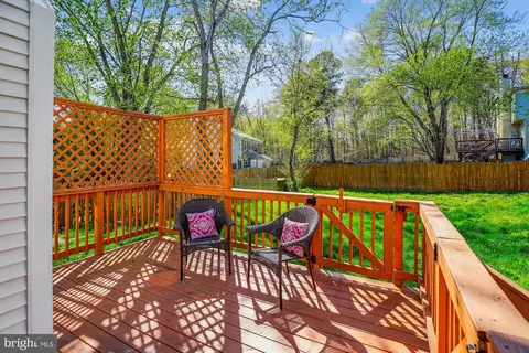 15594 Northgate Dr, Dumfries, VA 22025 photo 4