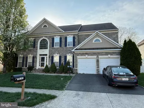 12183 Paper Birch Ln, Gainesville, VA 20155