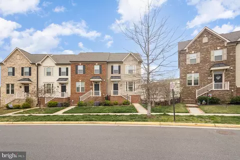 2107 Hemlock Bay Rd, Dumfries, VA 22026