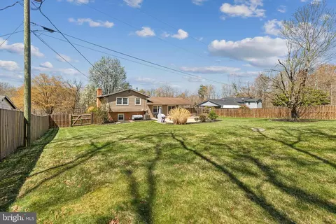 Exterior - 11609 Smithfield Rd, Manassas, VA 20112 photo 2 of 3