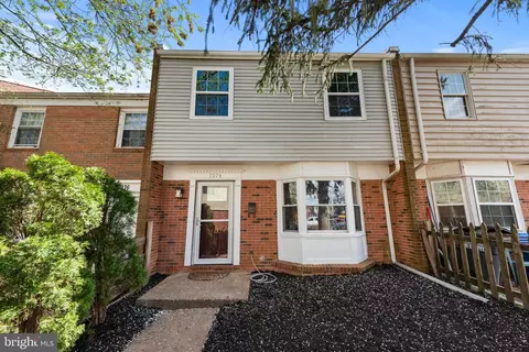 7974 Community Dr, Manassas, VA 20109