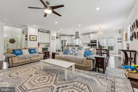 Other - 3229 Riverview Dr, Triangle, VA 22172 photo 4 of 26