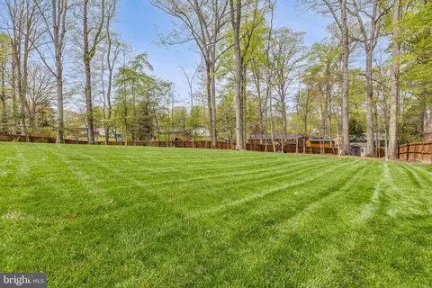 Exterior - 3229 Riverview Dr, Triangle, VA 22172 photo 14 of 30