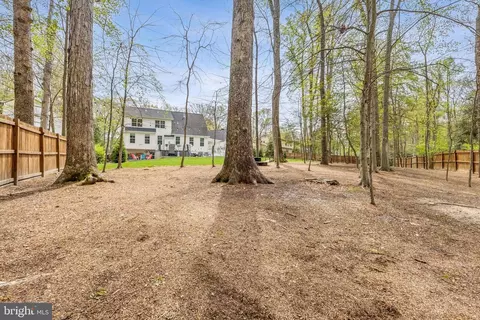 Exterior - 3229 Riverview Dr, Triangle, VA 22172 photo 12 of 30