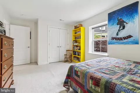 Bedroom - 3229 Riverview Dr, Triangle, VA 22172 photo 13 of 13