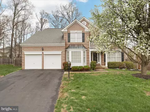8401 Lippizan Pl, Gainesville, VA 20155