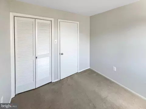 Bedroom - 3810 Port Hope Pt, Triangle, VA 22172 photo 3 of 8