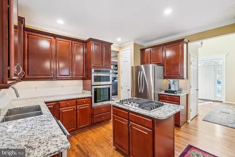 9251 Lost Fields Ct, Bristow, VA 20136 photo 7