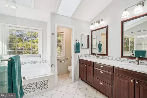 9251 Lost Fields Ct, Bristow, VA 20136 photo 24