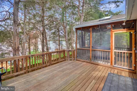 9251 Lost Fields Ct, Bristow, VA 20136 photo 35