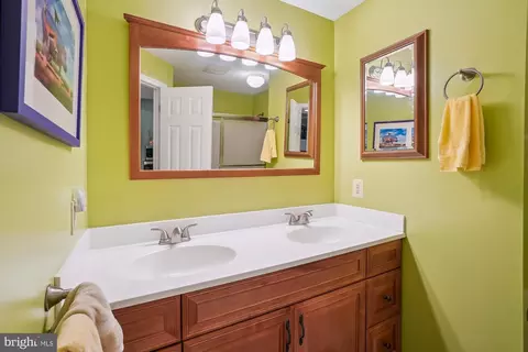 9251 Lost Fields Ct, Bristow, VA 20136 photo 33