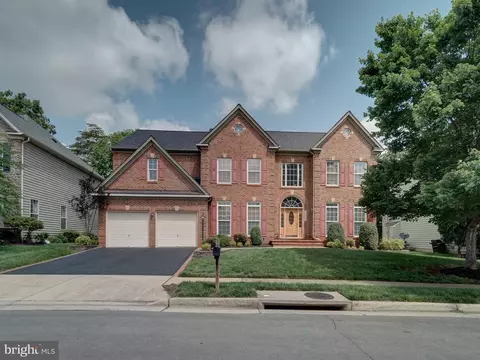 12052 Paper Birch Ln, Gainesville, VA 20155