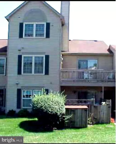10491 Paradise Ct, Manassas, VA 20109