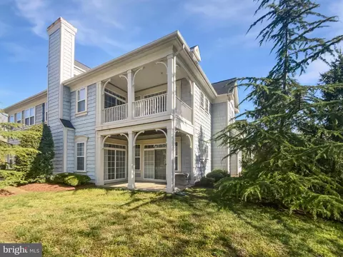 13839 Gullane Dr, Woodbridge, VA 22191