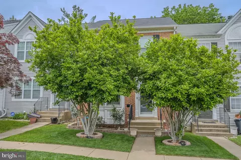 2764 Brier Pond Cir, Woodbridge, VA 22191