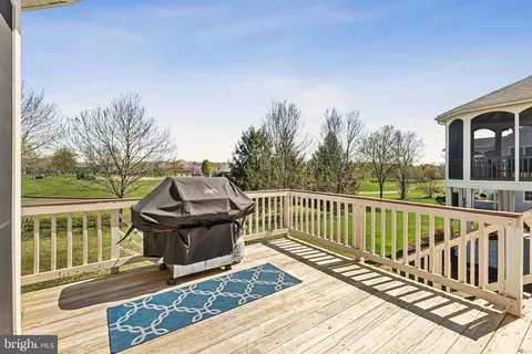 Exterior - 6331 Retriever Ln, Gainesville, VA 20155 photo 13 of 23