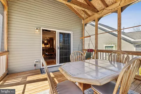 Exterior - 6331 Retriever Ln, Gainesville, VA 20155 photo 9 of 23