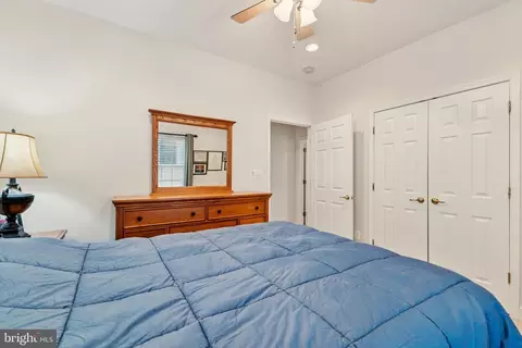Bedroom - 6331 Retriever Ln, Gainesville, VA 20155 photo 7 of 10