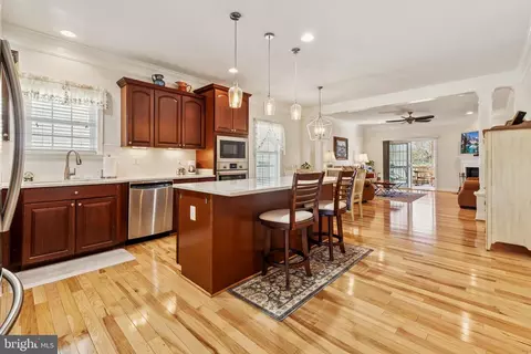 Kitchen - 6331 Retriever Ln, Gainesville, VA 20155 photo 2 of 4