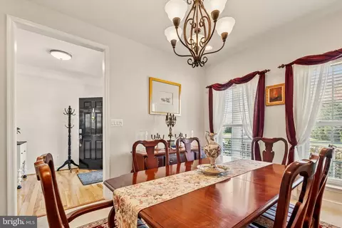 Dining - 6331 Retriever Ln, Gainesville, VA 20155 photo 1 of 5