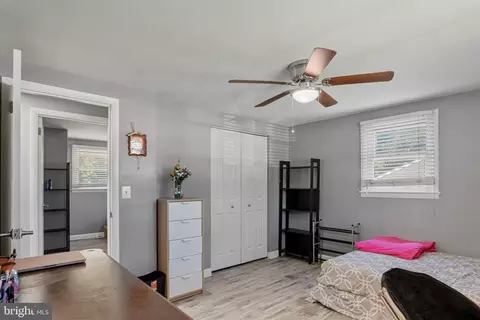 17849 Curtis Dr, Dumfries, VA 22026 photo 16