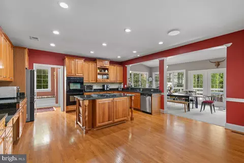 14381 Broadwinged Dr, Gainesville, VA 20155 photo 12