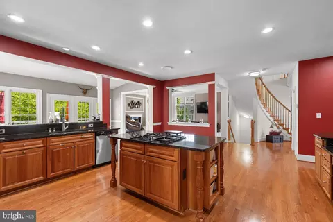 14381 Broadwinged Dr, Gainesville, VA 20155 photo 13
