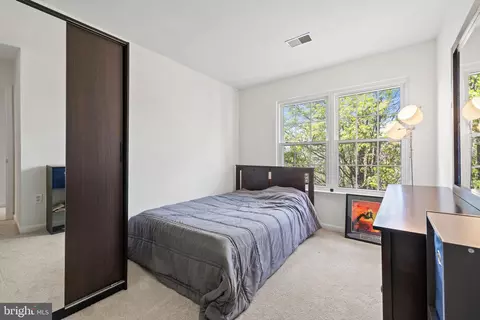 Bedroom - 8777 Dunstable Loop, Bristow, VA 20136 photo 3 of 4