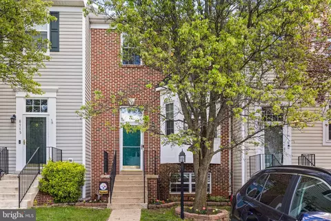 Exterior - 8777 Dunstable Loop, Bristow, VA 20136 photo 2 of 5