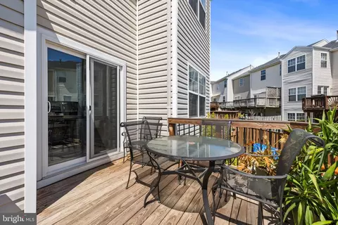 Exterior - 8777 Dunstable Loop, Bristow, VA 20136 photo 4 of 5